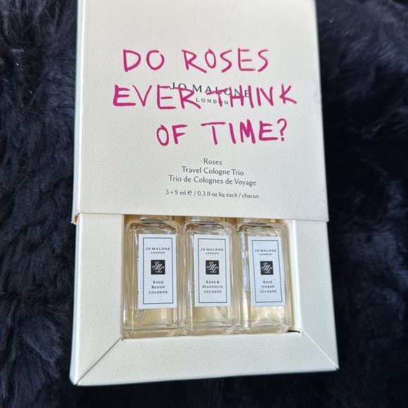 Jo Malone travel cologne trio. Do roses ever think of time? - Picture 2 of 2